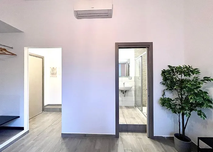 Colosseum Guest house